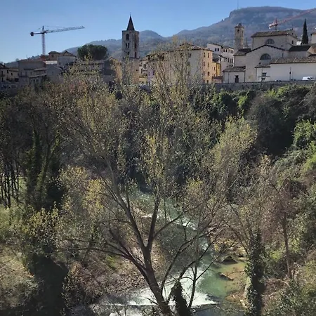 La Casa Sul Fiume Tatil Evi